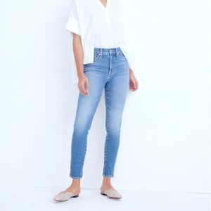 Madewell high rise skinny jeans size  24